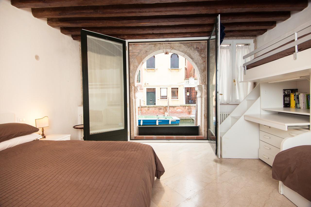 La Coccola Apartment เวนิส ภายนอก รูปภาพ
