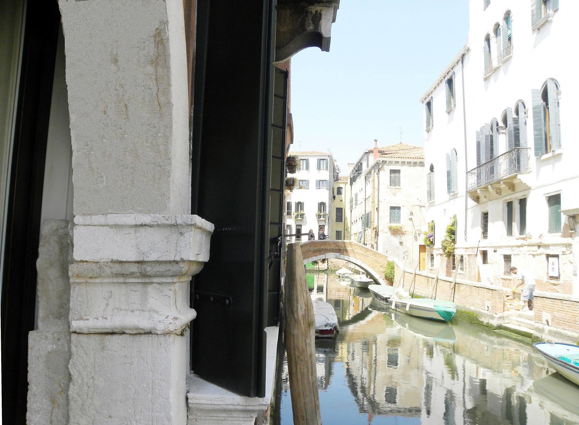 La Coccola Apartment เวนิส ภายนอก รูปภาพ