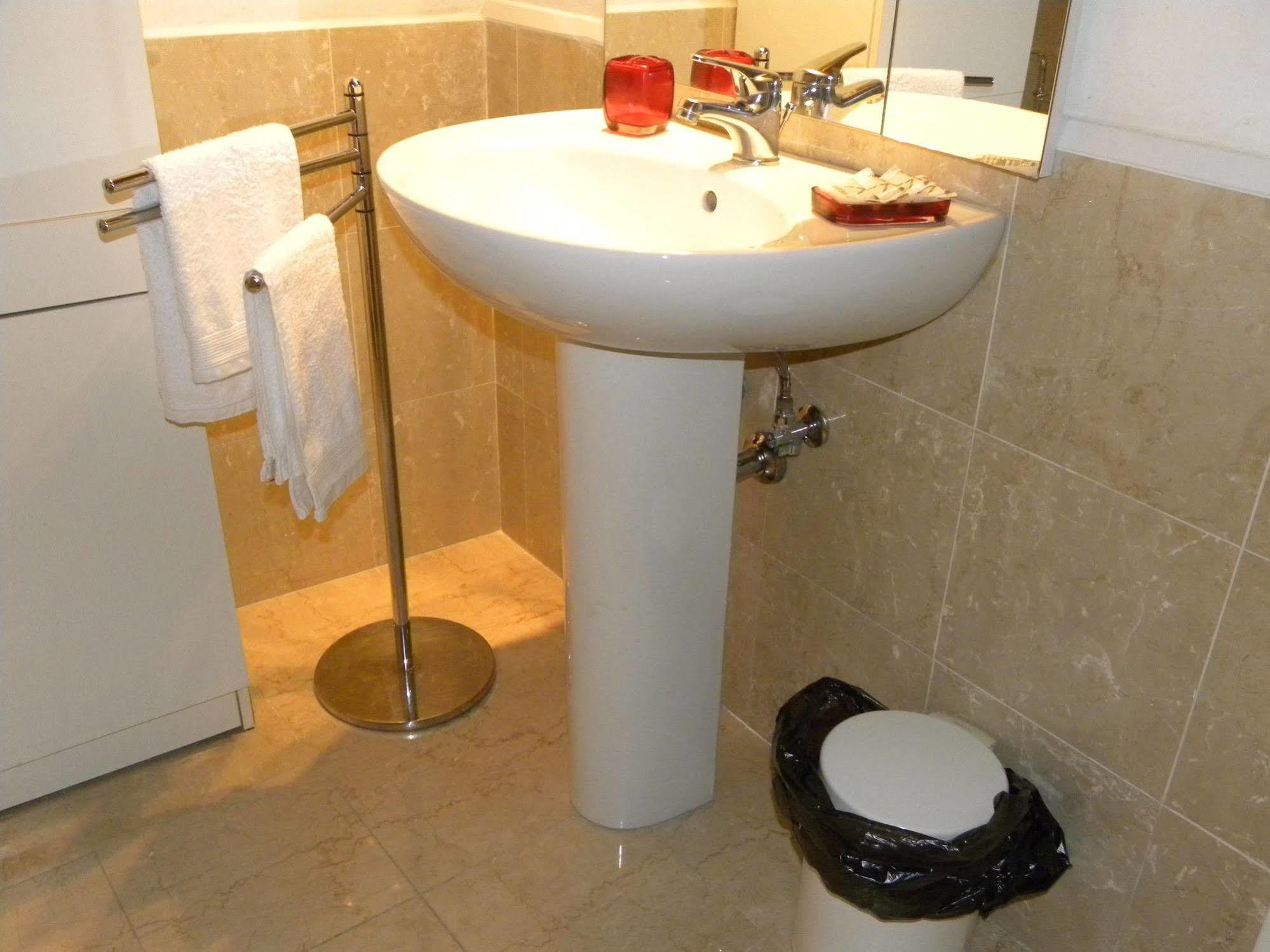La Coccola Apartment เวนิส ภายนอก รูปภาพ