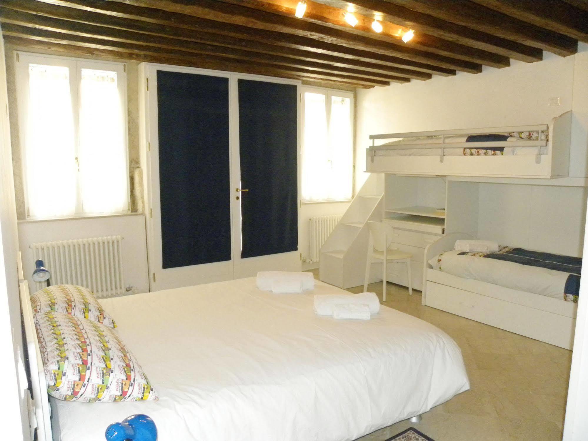 La Coccola Apartment เวนิส ภายนอก รูปภาพ