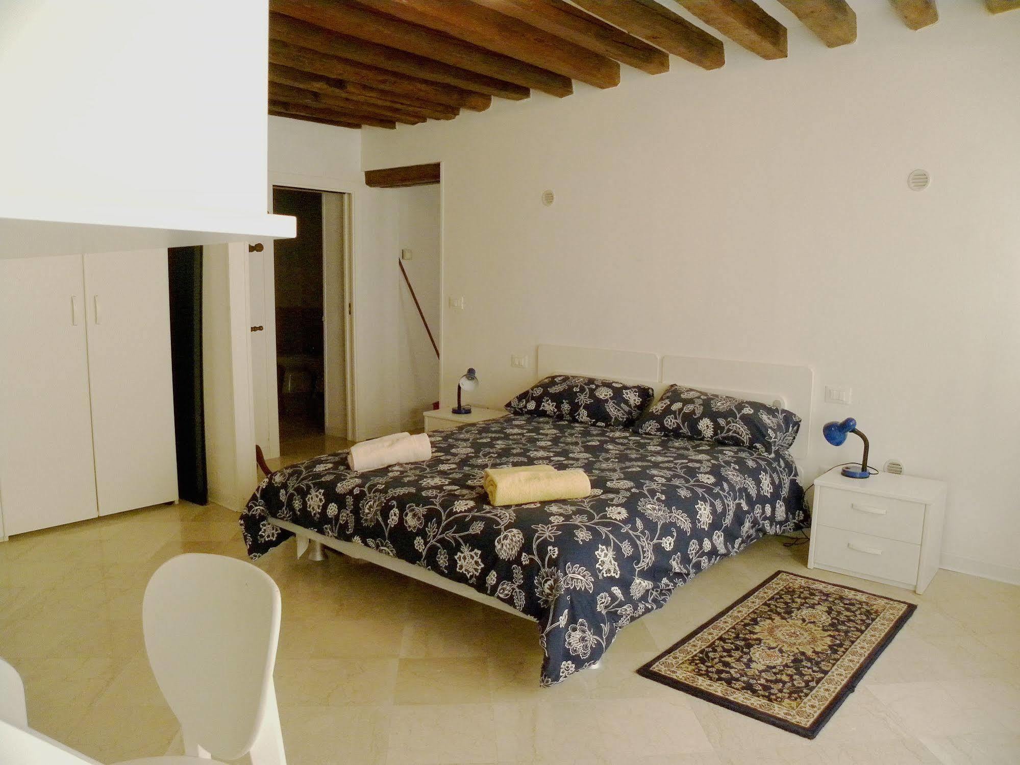 La Coccola Apartment เวนิส ภายนอก รูปภาพ