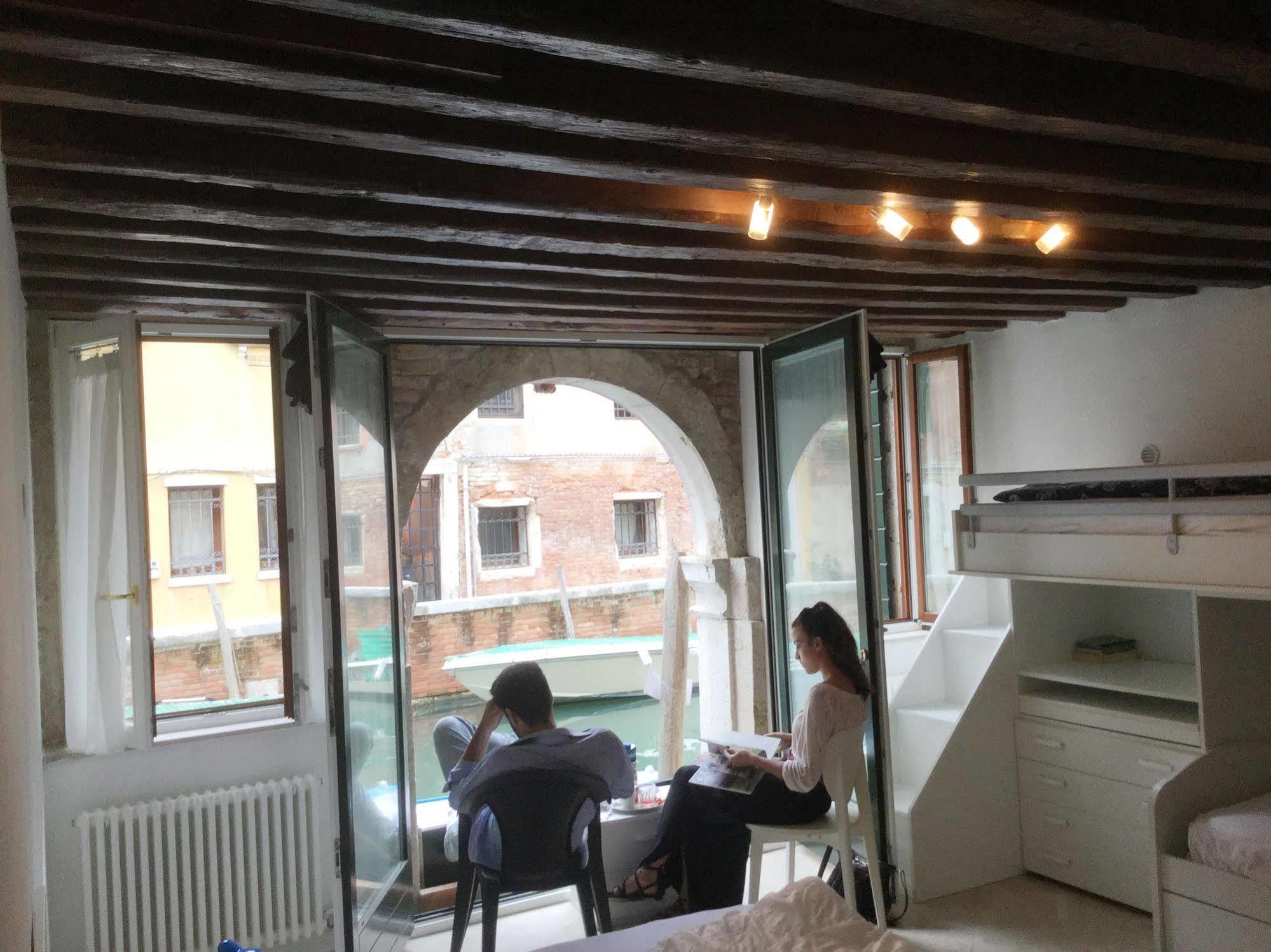 La Coccola Apartment เวนิส ภายนอก รูปภาพ