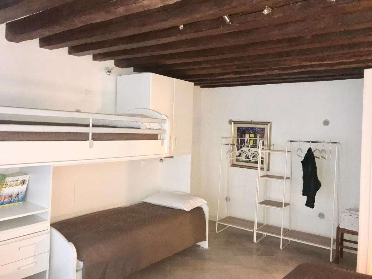 La Coccola Apartment เวนิส ภายนอก รูปภาพ